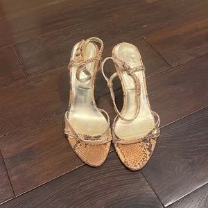 PRIORI Women Snakeskin Shoes Size 38